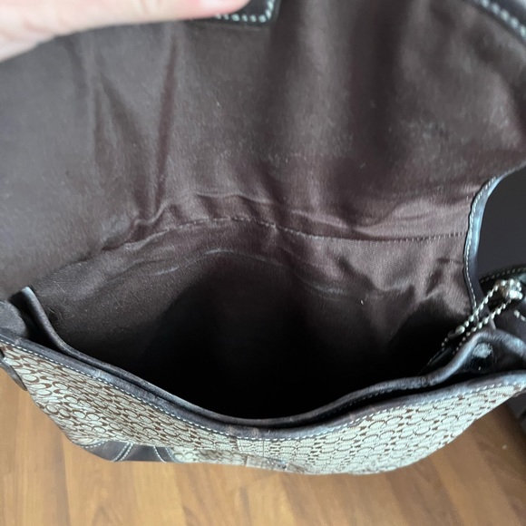 Coach shoulder bag - Picture 2 of 6